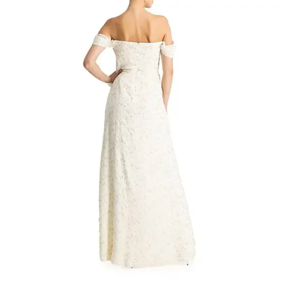 ML MONIQUE LHUILLIER Women's Off-the-Shoulder Metallic Chiffon Gown Beige 4 NWT